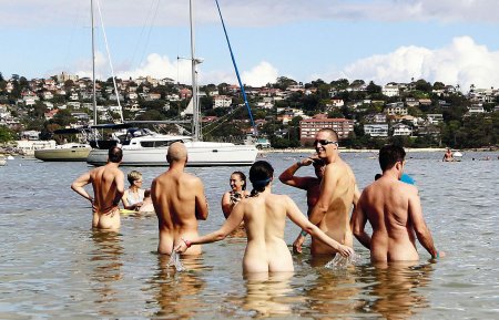 Нудистский заплыв в сиднее