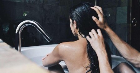 Женщина в ванной