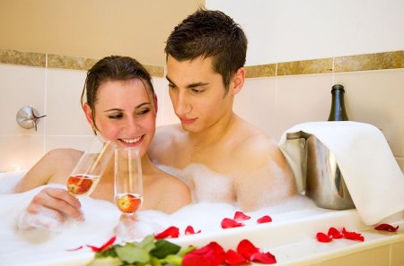 Романтик в ванне