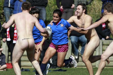 Спортивные состязания ню