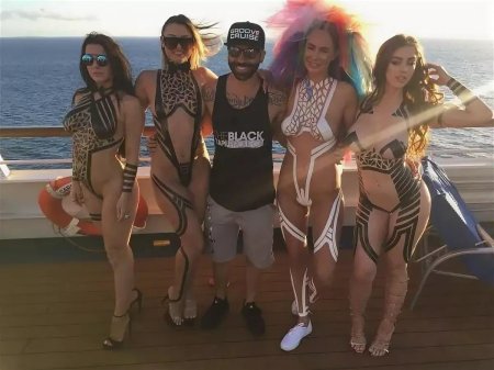 Купальник из изоленты