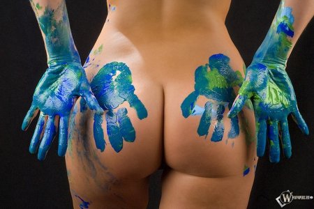 Голые бодиарт