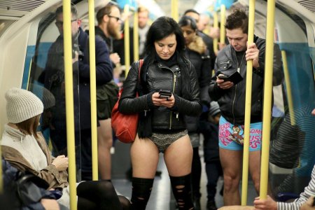 No pants subway ride 2014