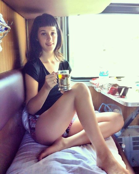 Голые девки в поездах частное