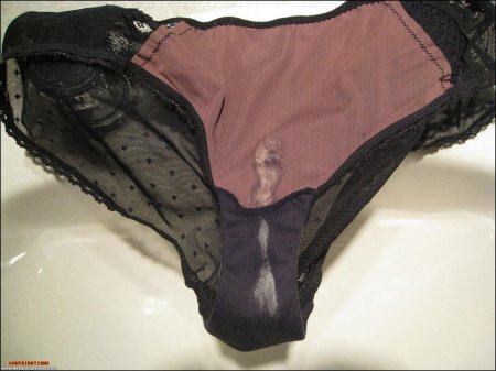 Грязные женские трусики
