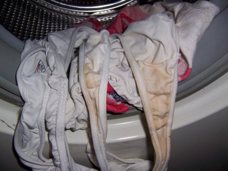 Грязные трусики с прокладкой