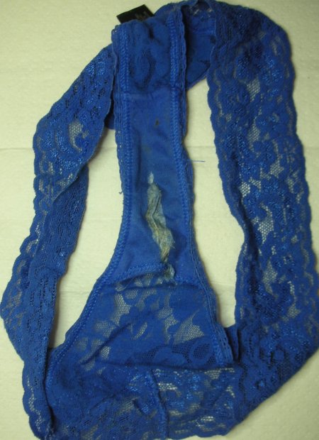 Женские грязные трусики