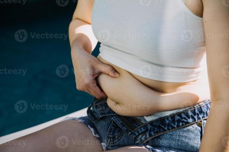 Толстые животы у женщин