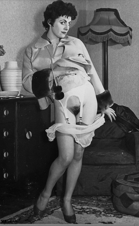 Чулки эротическое ретро