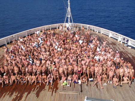 Круиз для нудистов