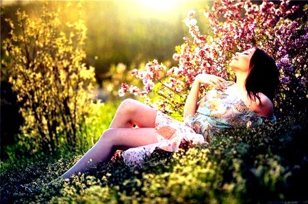 Девушка весна