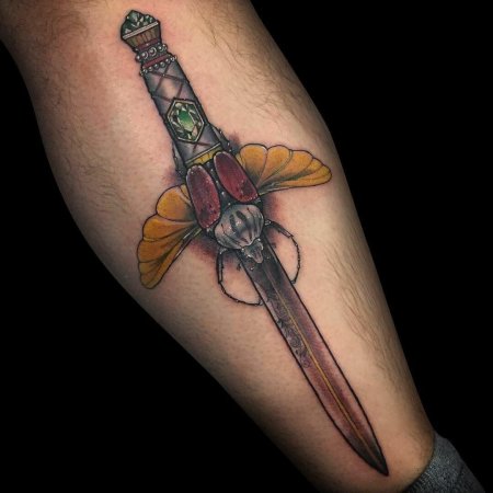 Кинжал тату