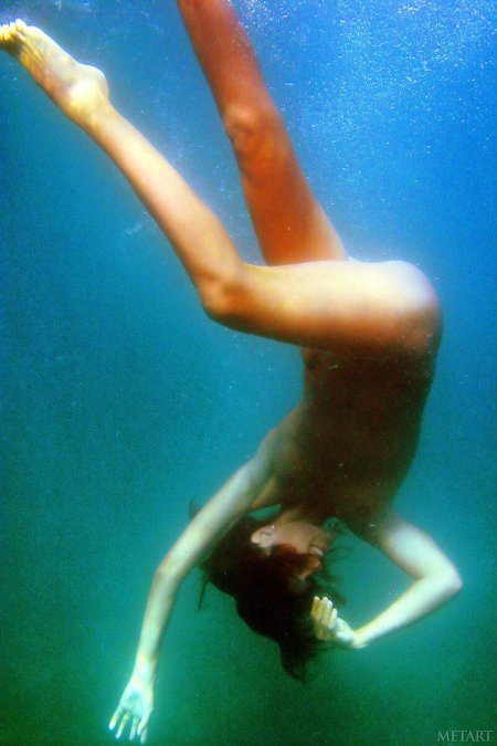 Подводное плавание голышом