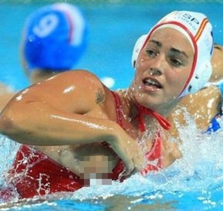 Водное поло женщины под водой курьезы