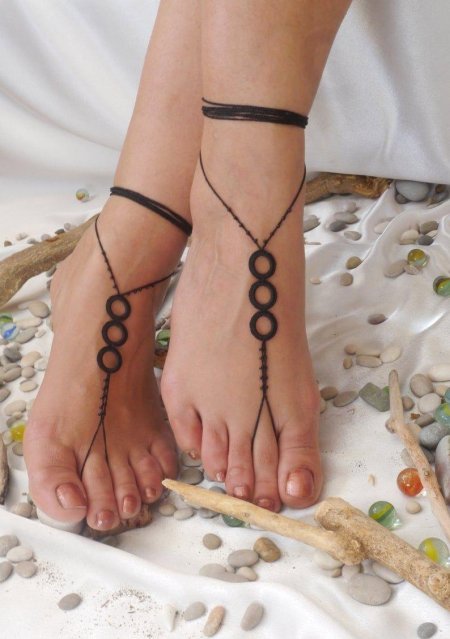 Barefoot sandals