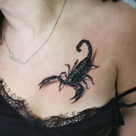 Тату скорпион женские