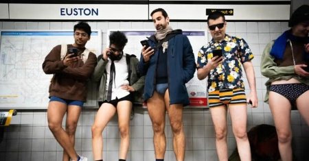 В метро без штанов