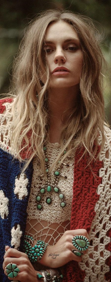 Свитер в стиле бохо