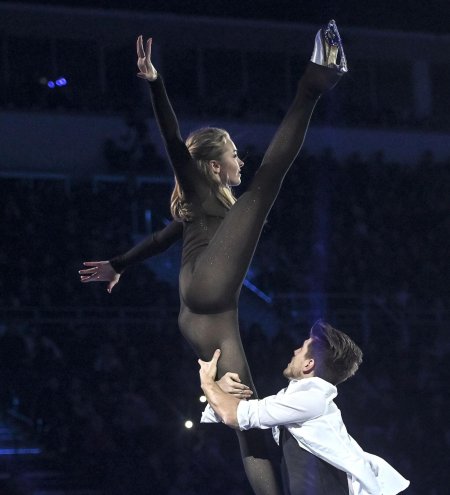 Александра степанова фигуристка