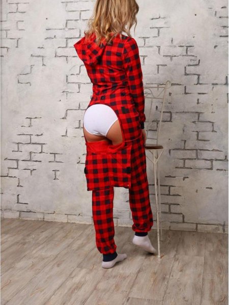 Пижама в клетку женская