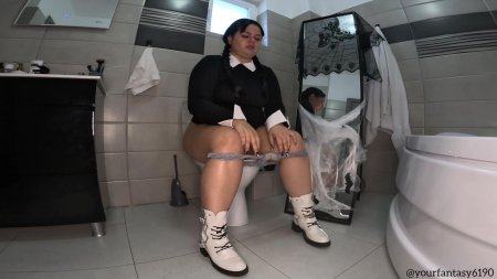 Школьница толстушка