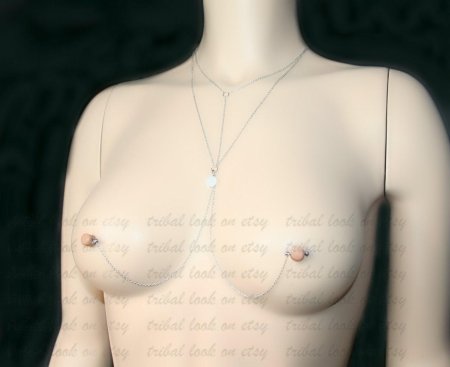 Проколотые соски у девушек