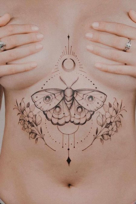 Мотылек татуировка