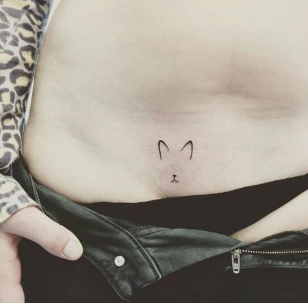 Небольшая тату для девушки