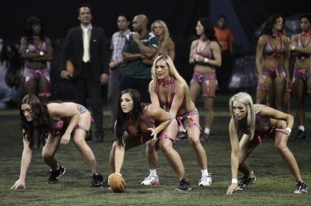 Американский футбол девушки