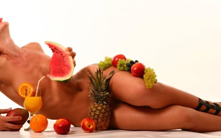 Красивые эротические фрукты