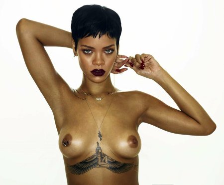 Голые знаменитости рианна
