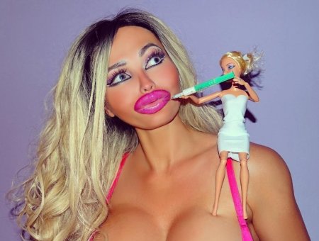 Виктория уайльд большие губы