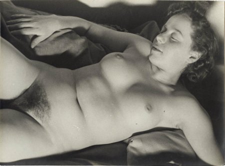 Немецкие голые женщины ретро