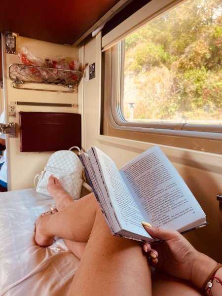 Плацкарт поезд