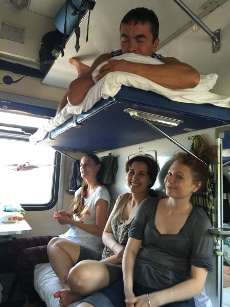 Поезда плацкарт