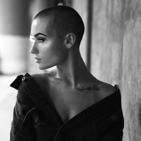 Тереза хансен модель лысая