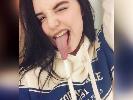 Радмила юсупова длинный язык