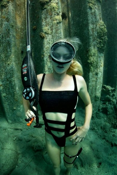 Барбара аквалангистка