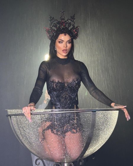 Откровенные наряды