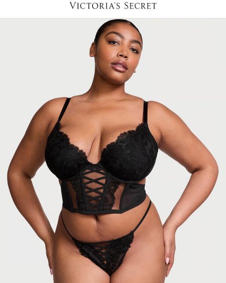 Модели плюс сайз