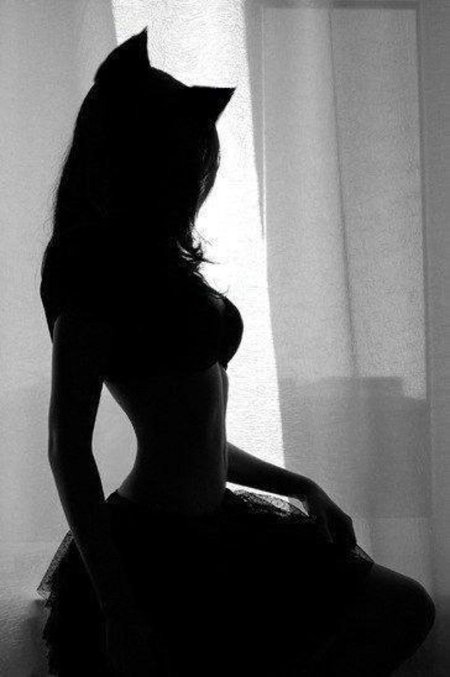 Симпатичная девушка