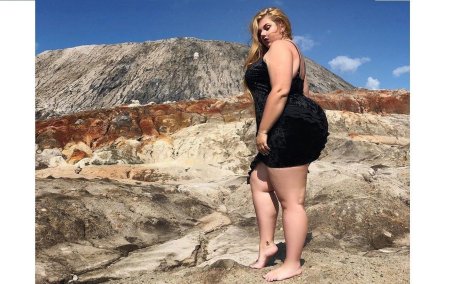 Каталина горских модель плюс сайз