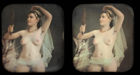 Голые женщины лет назад