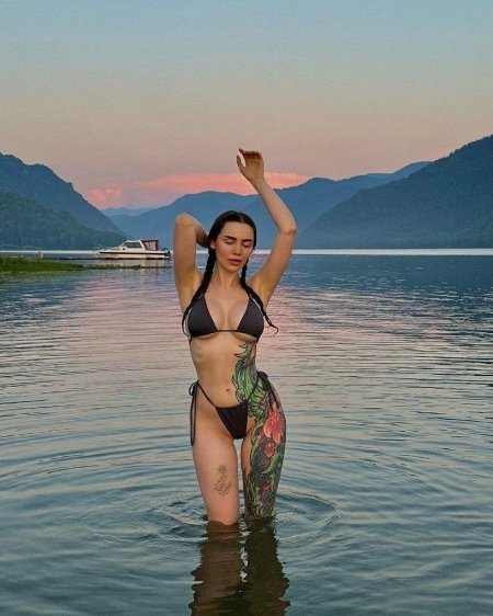 Тома жданова