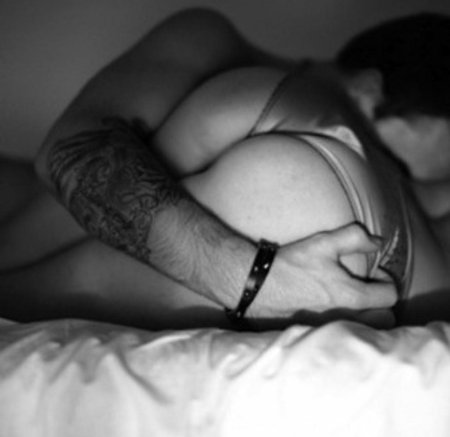 Поцелуй попы