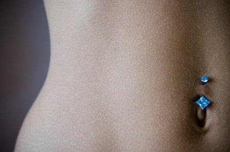 Женские пупки