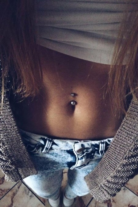 Анна хилькевич пирсинг пупка