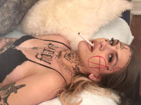 Девушка лил пипа