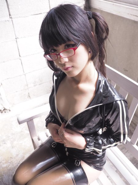 Японские девушки в латексе