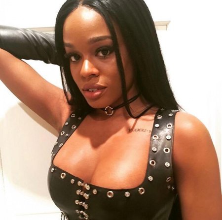 Азилией бэнкс